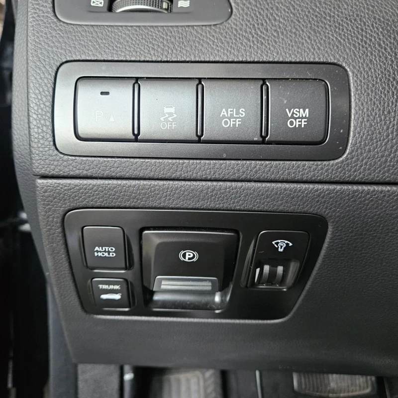 Hyundai Grandeur Equus vs380 / G 90 / 334 hp. 2012 , снимка 7 - Автомобили и джипове - 53180136