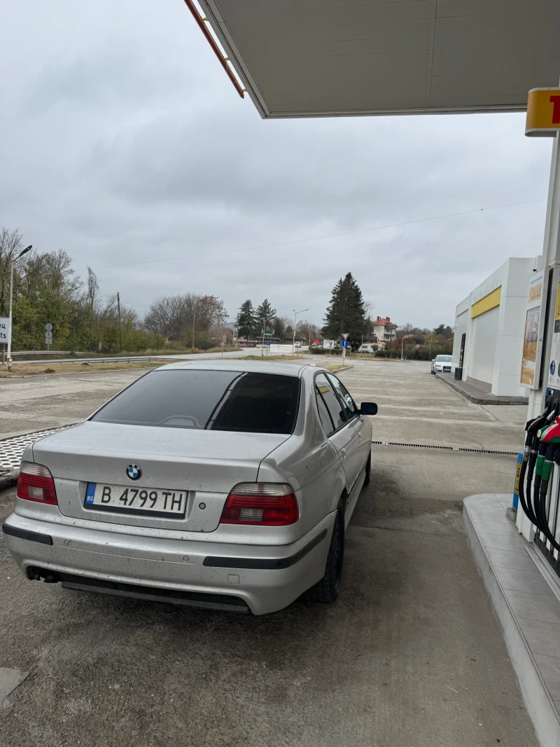 BMW 530 D, снимка 6 - Автомобили и джипове - 53231775
