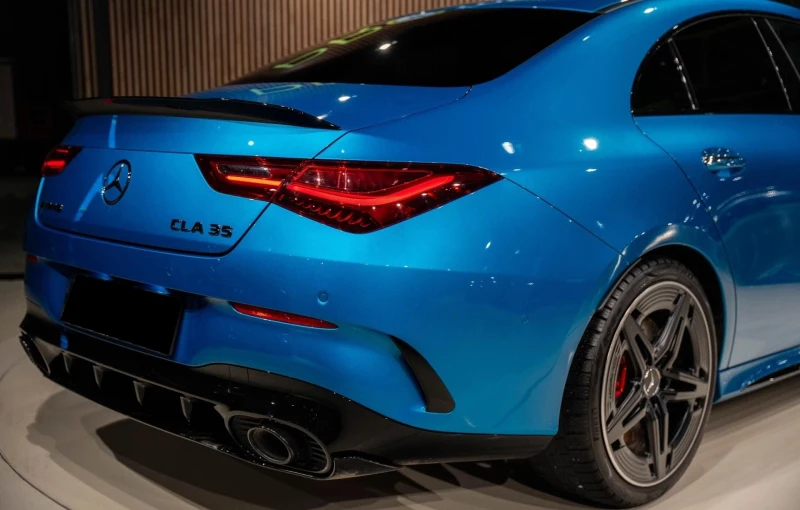 Mercedes-Benz CLA 35 AMG Coupe Mild Hybrid 4MATIC, снимка 8 - Автомобили и джипове - 53316747