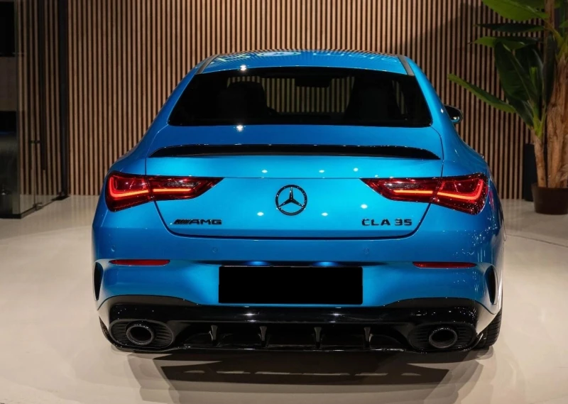 Mercedes-Benz CLA 35 AMG Coupe Mild Hybrid 4MATIC, снимка 4 - Автомобили и джипове - 53316747