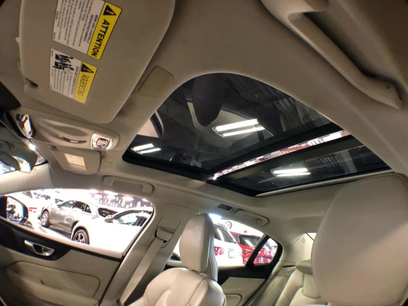 Volvo S60 !T6 Momentum AWD!* АвтоКредит* Цена до БГ* , снимка 9 - Автомобили и джипове - 53514679