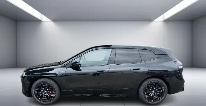 BMW iX M60 = M-Sport Pro = Гаранция, снимка 4 - Автомобили и джипове - 54957542