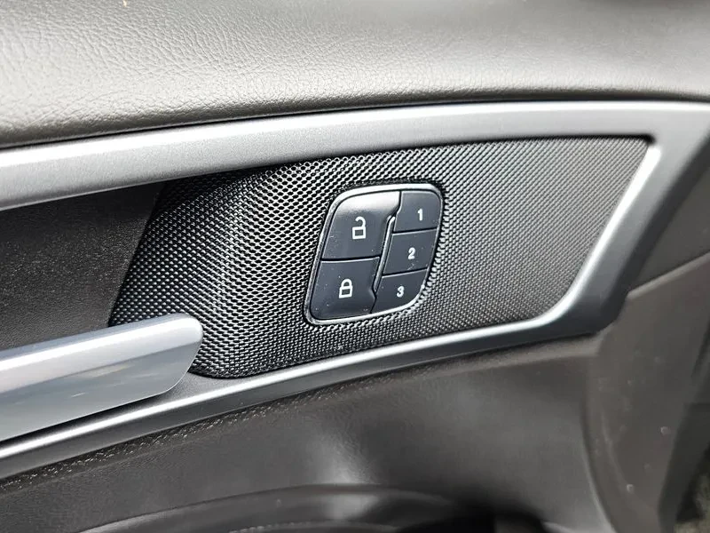 Ford Mondeo 2.0 TREND | Mobile.bg � ����������� 17