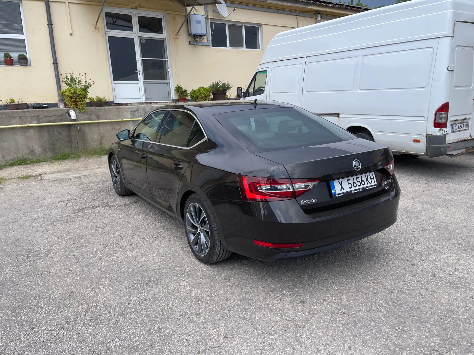 Skoda Superb Laurin & Klement 2.0 193k.c - изображение 6