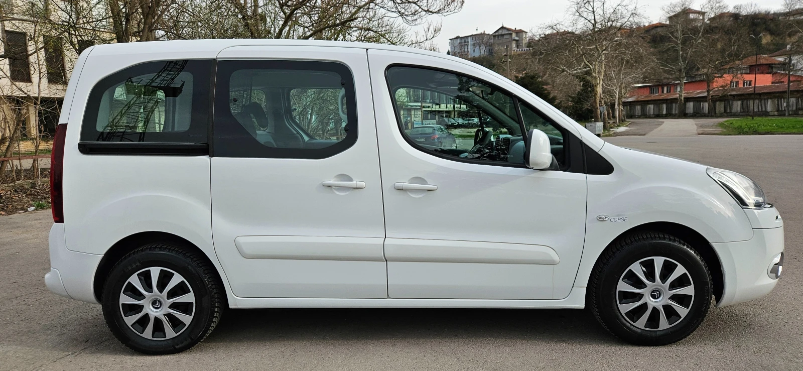 Peugeot Partner 1, 6HDi-100кс* 2012г* LED* ЕВРО5Б* ПЕРФЕКТНА* КАТО - изображение 7