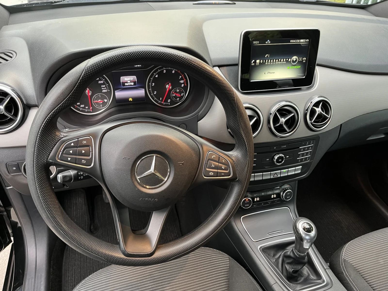 Mercedes-Benz B 180  - изображение 6