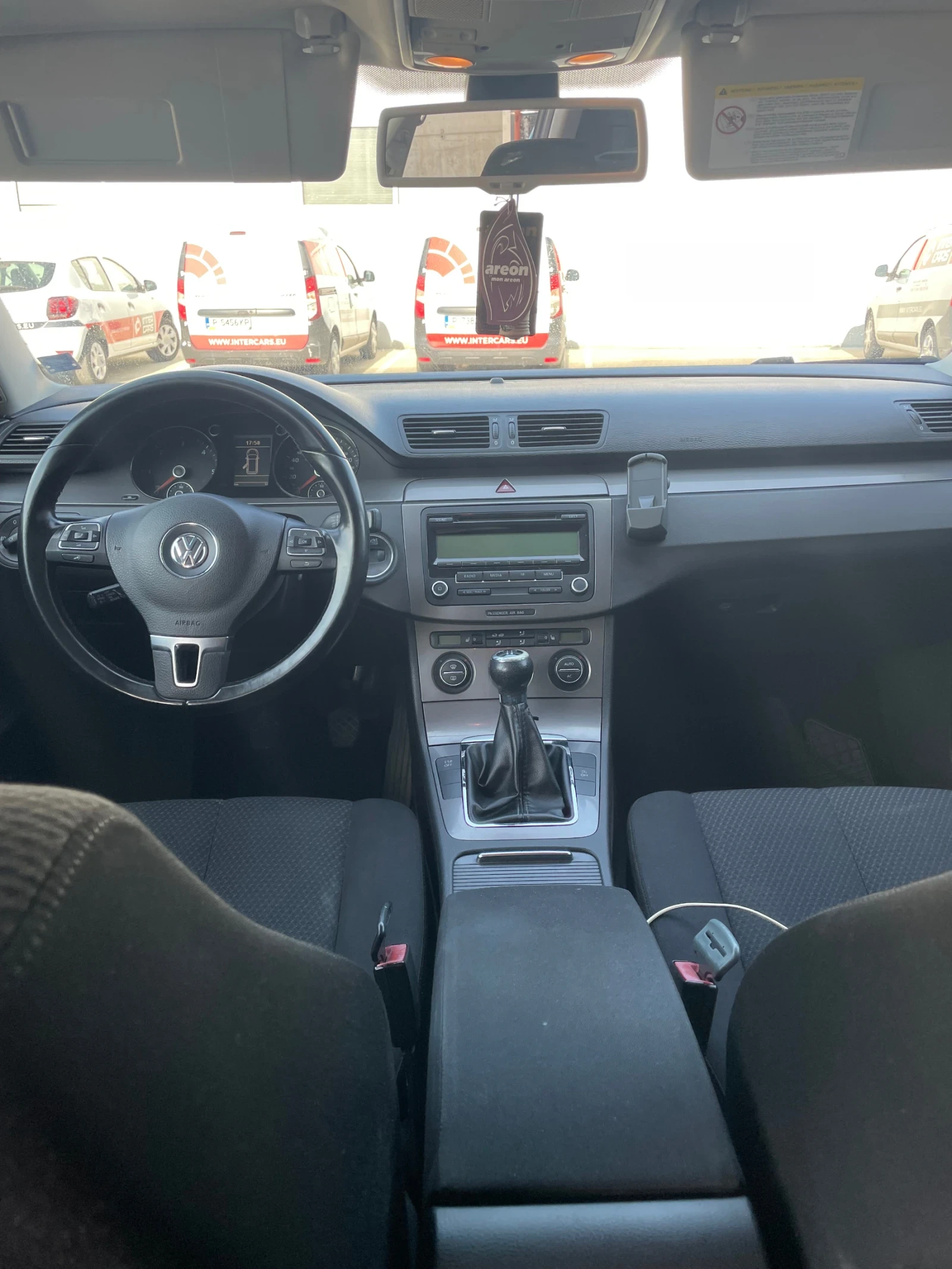 VW Passat B6 - изображение 5