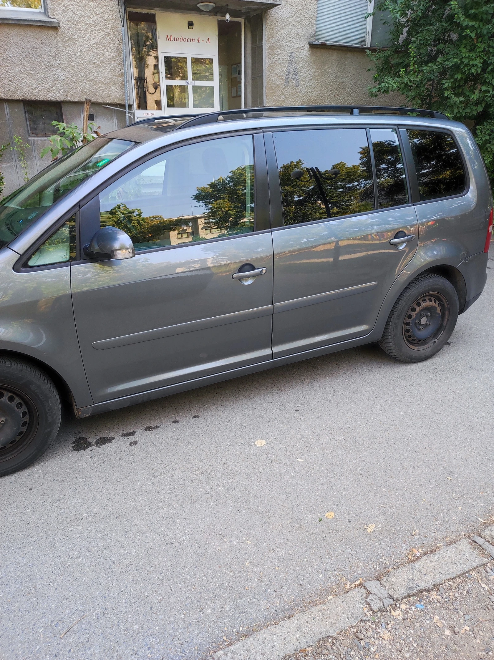 VW Touran  - изображение 4