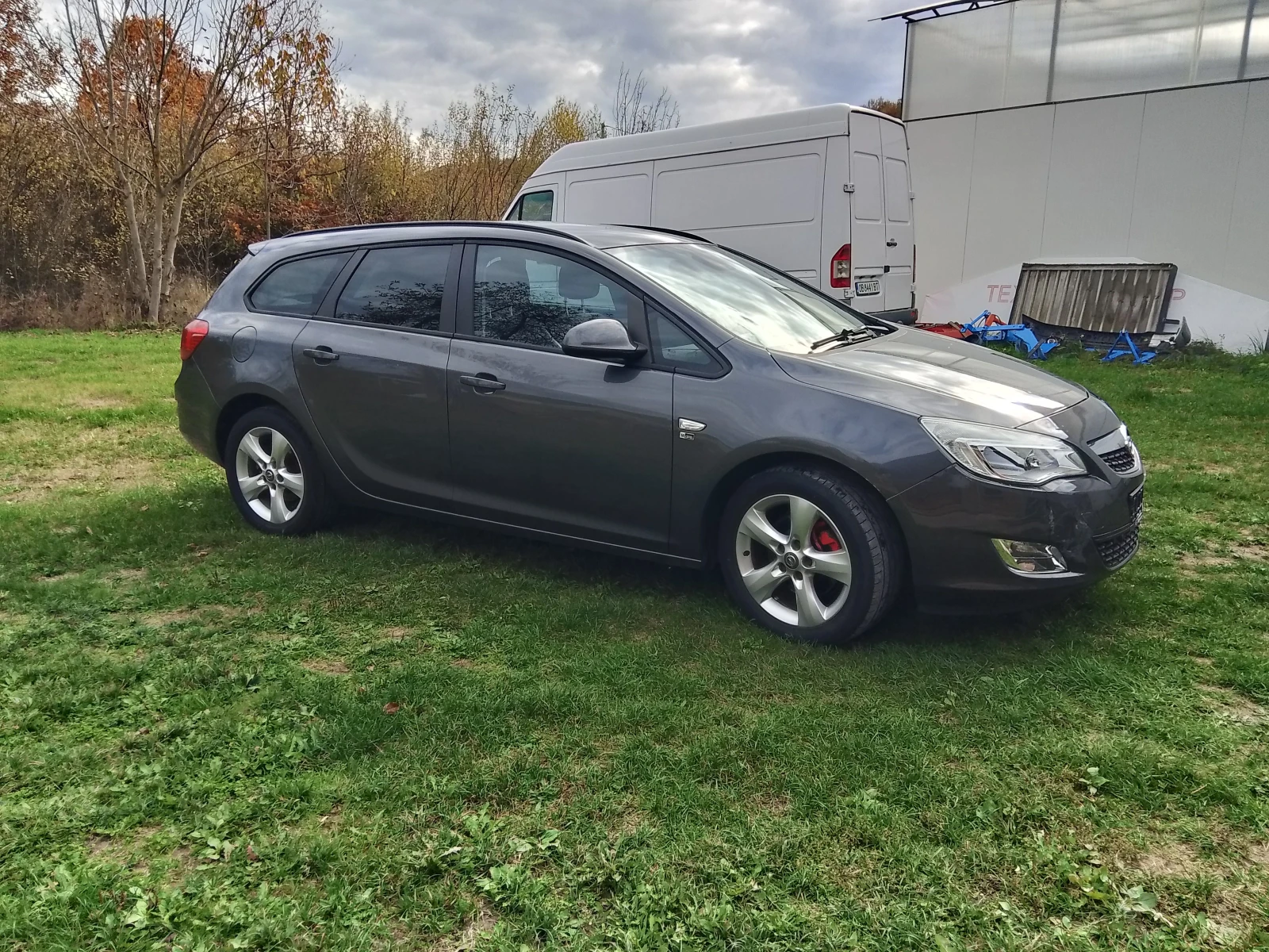 Opel Astra J 1.6 Turbo - изображение 5