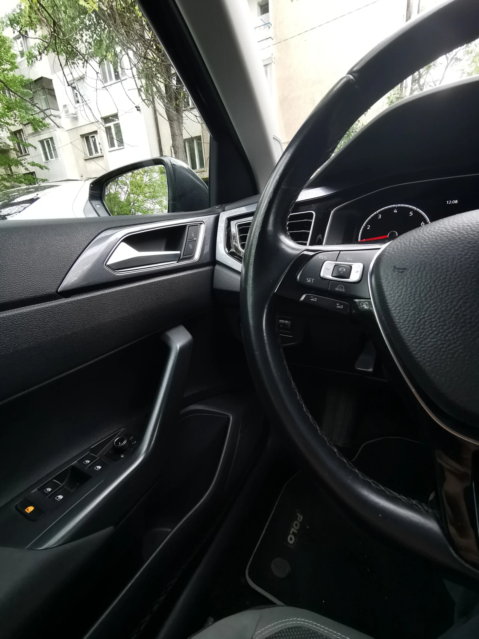 VW Polo 1.0 TSI DSG - изображение 9