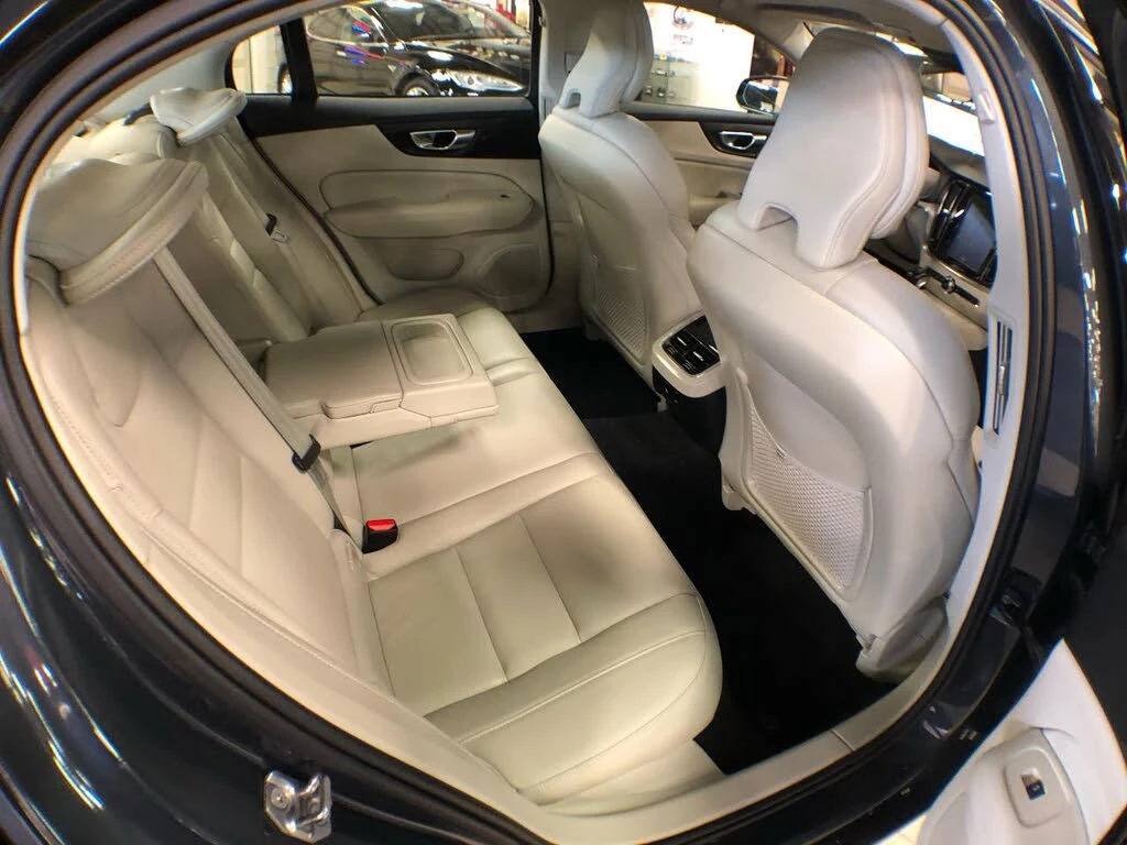 Volvo S60 !T6 Momentum AWD!* ����������* ���� �� ��*  | Mobile.bg � ����������� 12