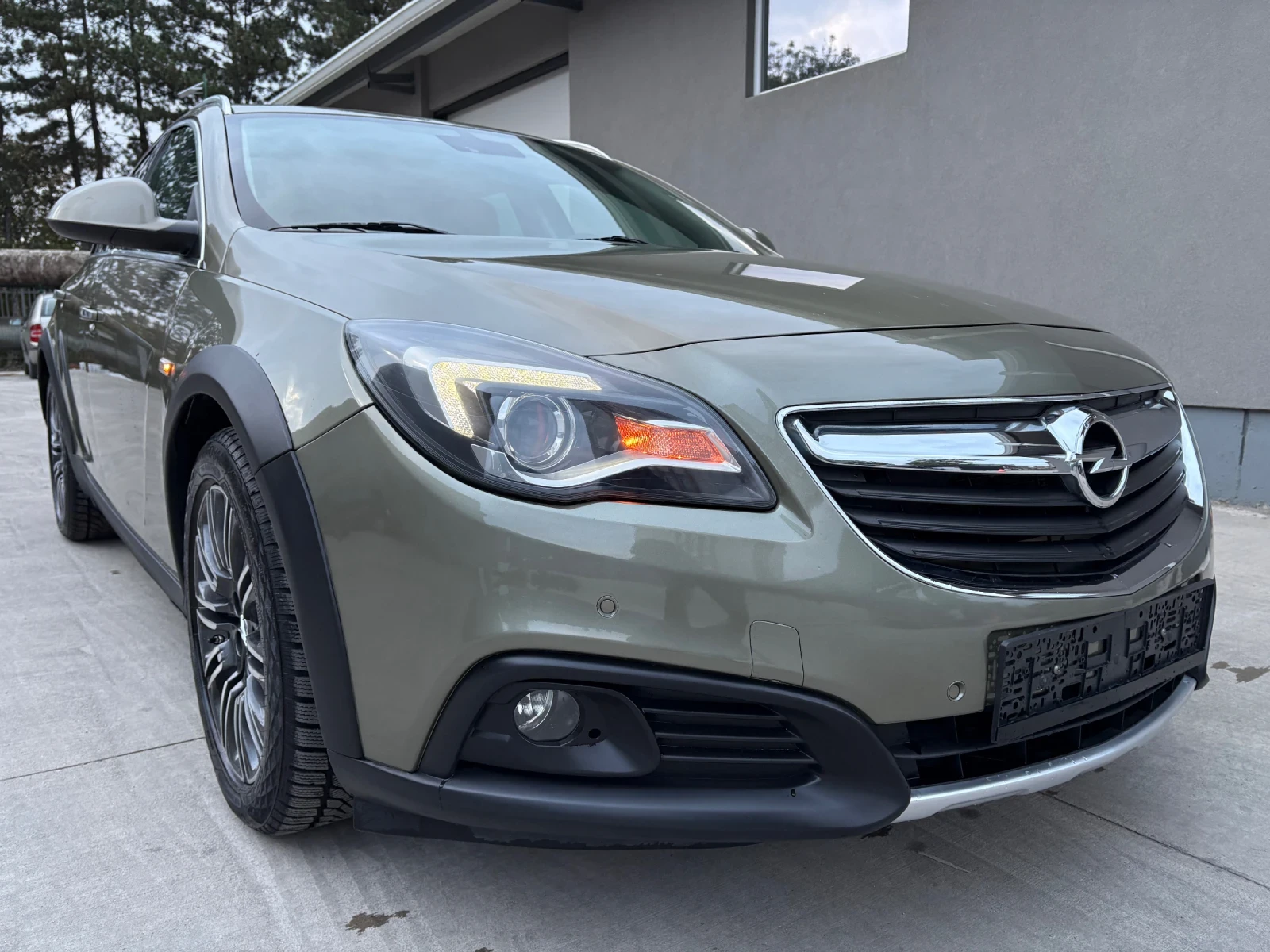 Opel Insignia Country Tourer 4x4 2.0 diesel 170kc Euro 6 Automat | Mobile.bg � ����������� 11