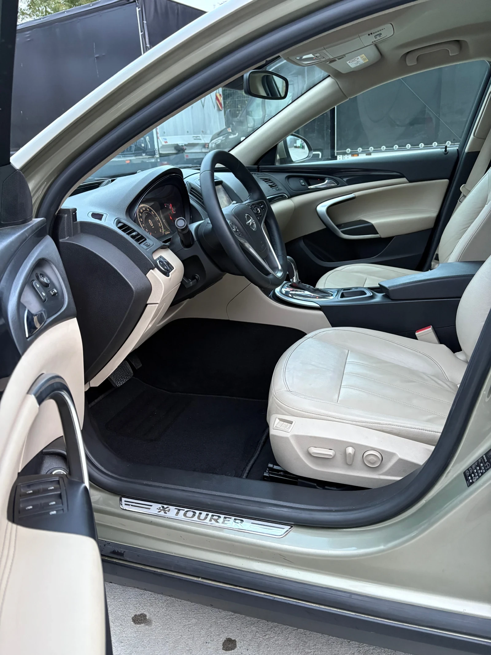 Opel Insignia Country Tourer 4x4 2.0 diesel 170kc Euro 6 Automat | Mobile.bg � ����������� 13