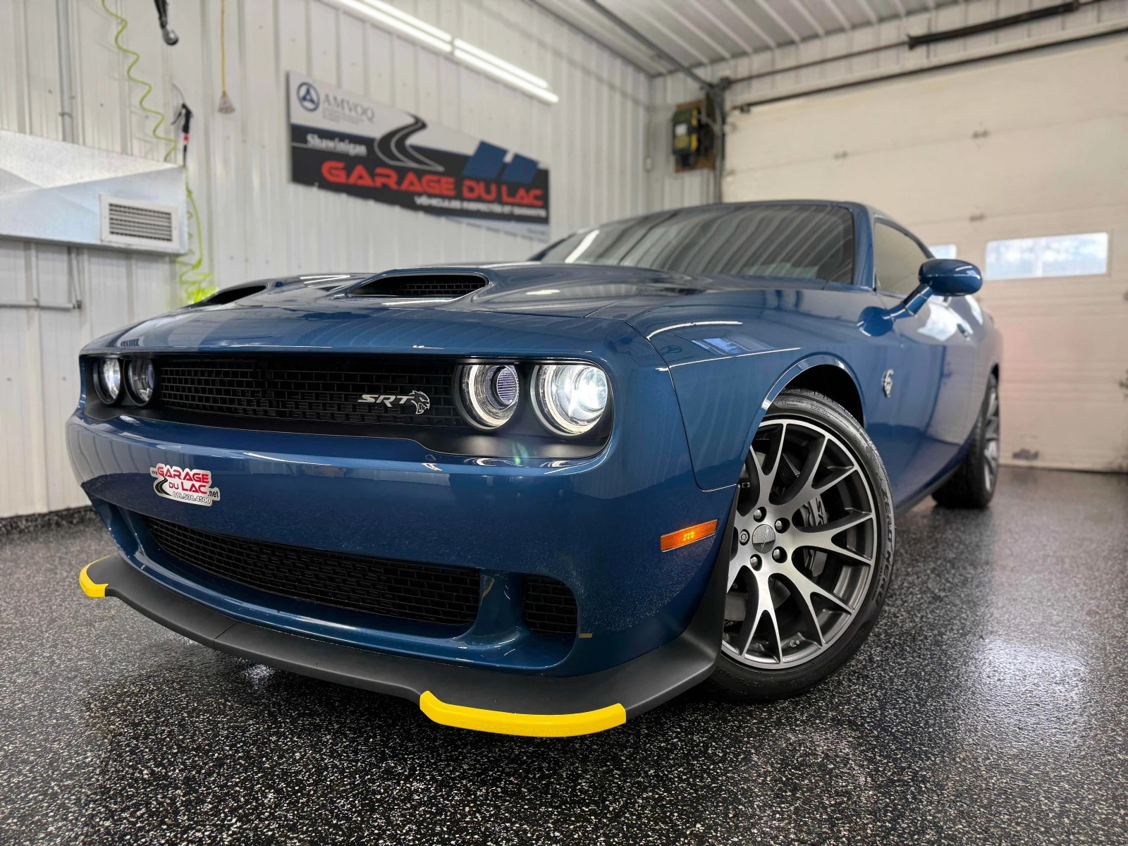 Dodge Challenger 6.2L 8cyl Rear Wheel Drive | Auto.bg — изображение 1