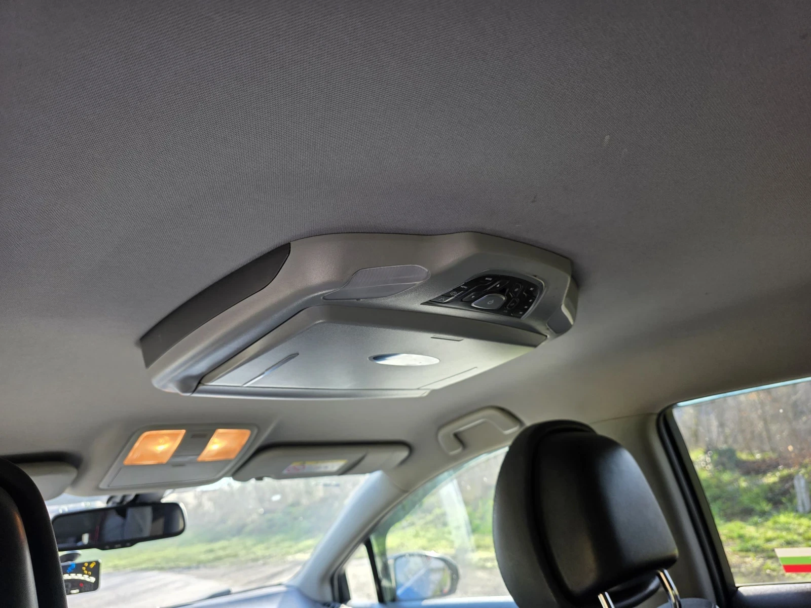 Toyota Avensis 2.0, снимка 10 - Автомобили и джипове - 54177111