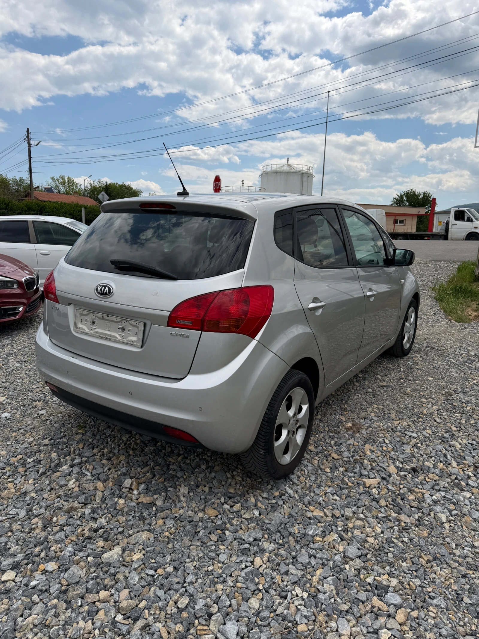 Kia Venga 1.4 crdi панорама* парктроник, снимка 3 - Автомобили и джипове - 54346189