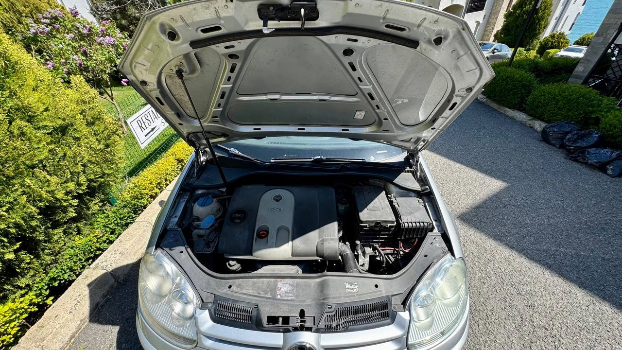 VW Golf, снимка 14 - Автомобили и джипове - 54478021