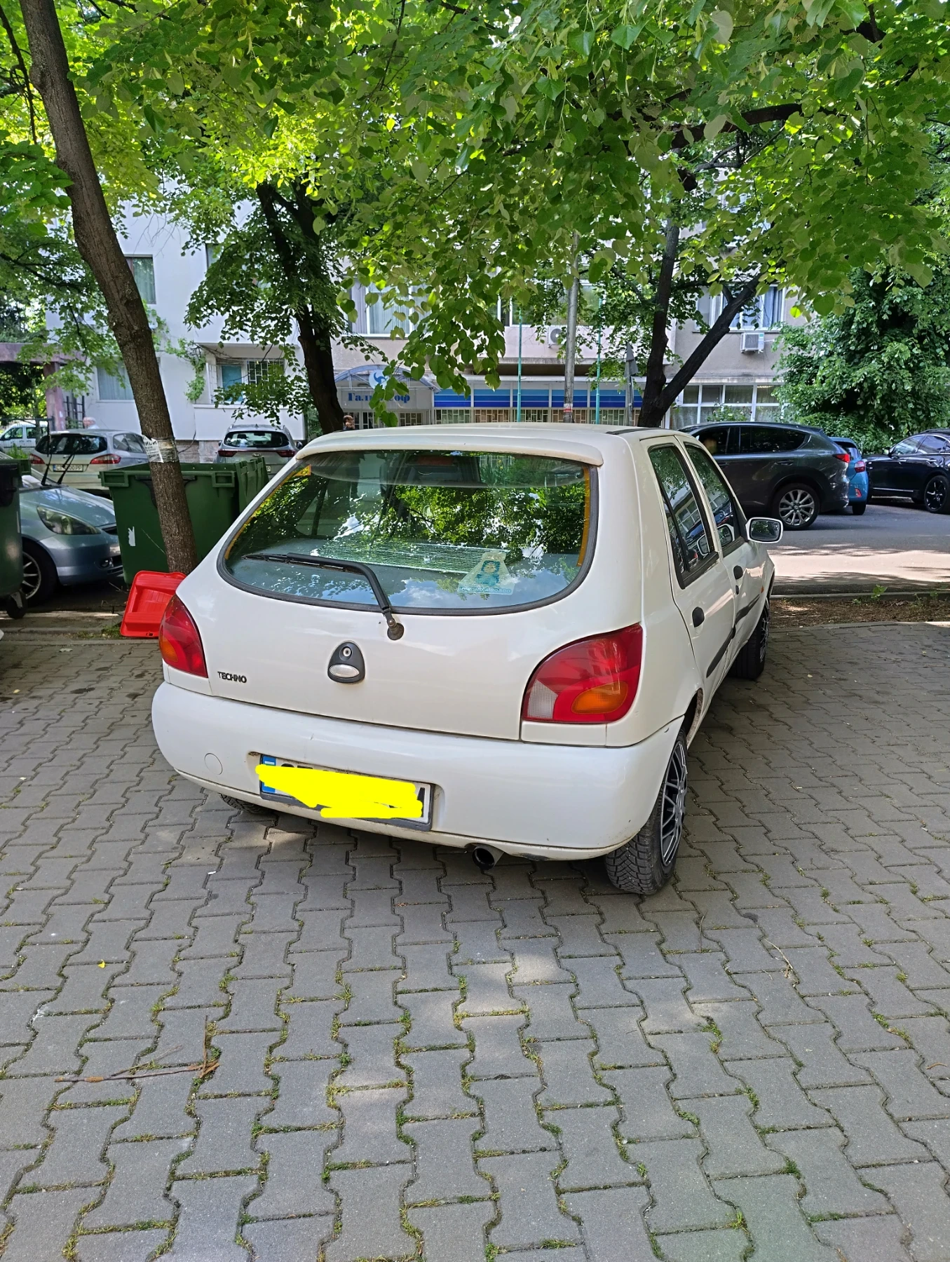 Ford Fiesta 1.25, снимка 8 - Автомобили и джипове - 54795161