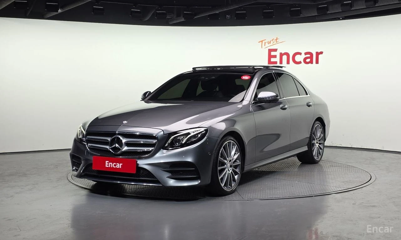 Mercedes-Benz E 300 4MATIC* AMG* HEAD-UP* CARBON* 360 КАМЕРИ* HUD