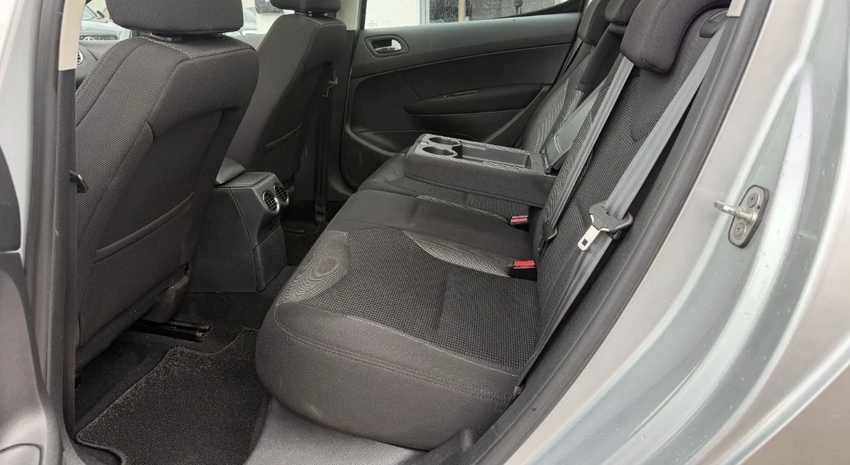Peugeot 308 HDi face, снимка 13 - Автомобили и джипове - 54863492