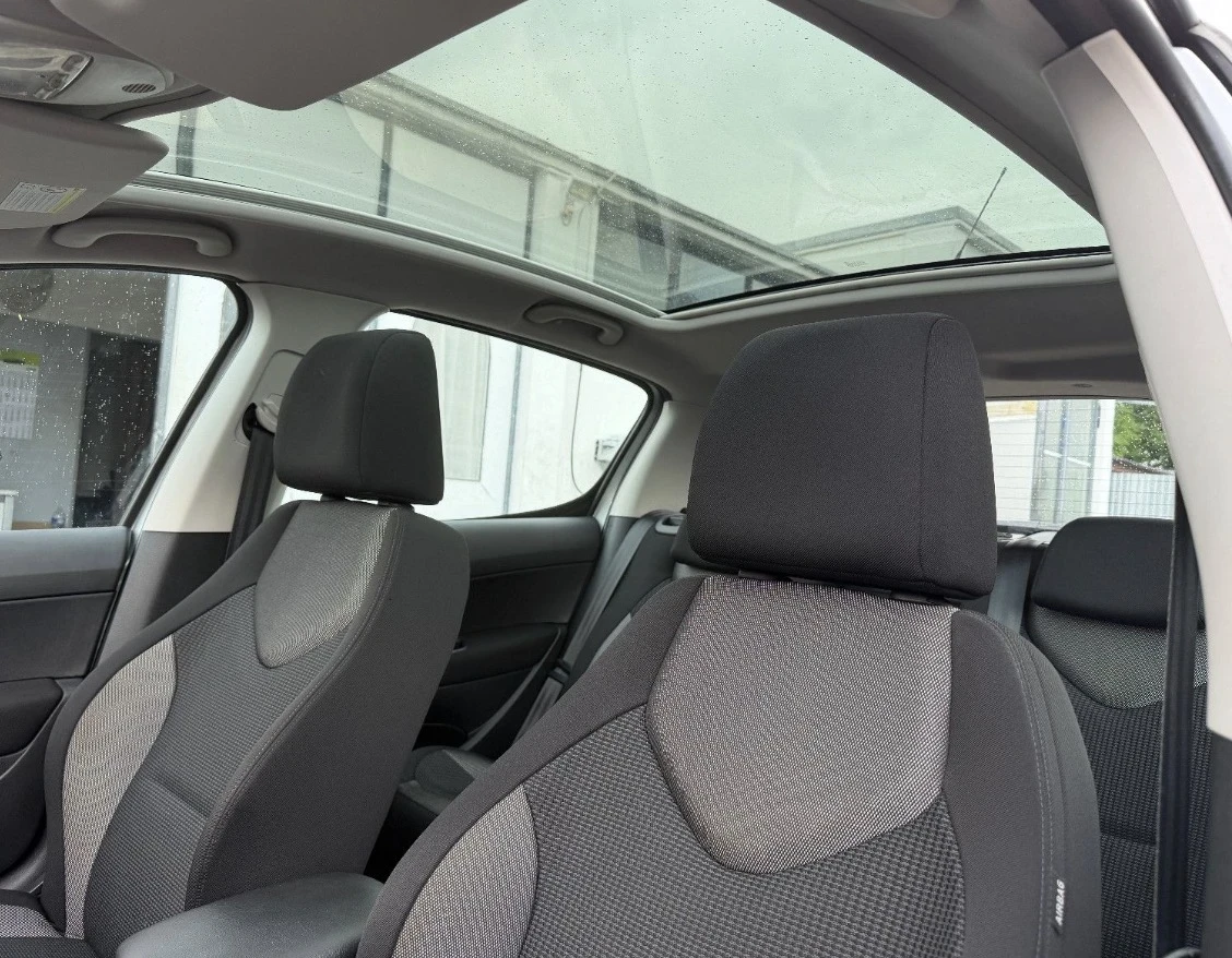 Peugeot 308 HDi face, снимка 9 - Автомобили и джипове - 54863492