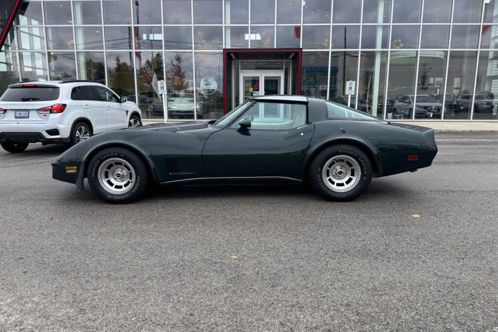 Chevrolet Corvette 5.7 V8 , снимка 2 - Автомобили и джипове - 55231579