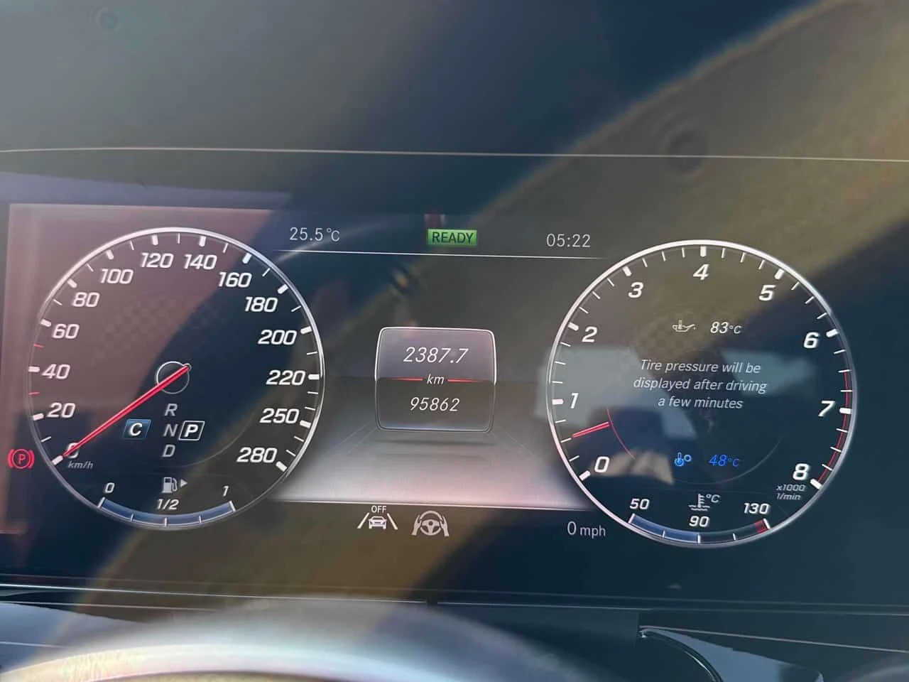 Mercedes-Benz E 53 AMG * CARFAX * ДИСТРОНИК * ОБДУХВАНЕ * BURMESTER * , снимка 9 - Автомобили и джипове - 55355387