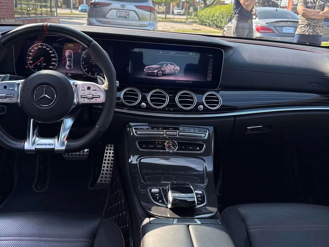 Mercedes-Benz E 53 AMG * CARFAX * ДИСТРОНИК * ОБДУХВАНЕ * BURMESTER * , снимка 10 - Автомобили и джипове - 55355387