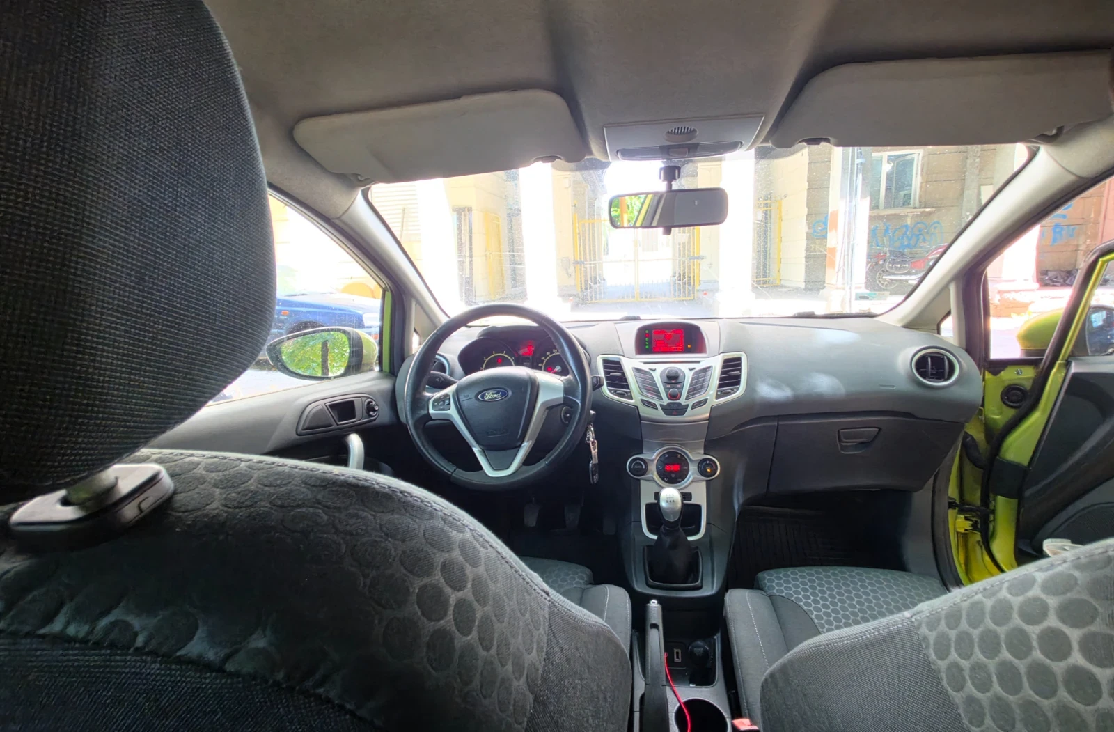 Ford Fiesta, снимка 12 - Автомобили и джипове - 55483099