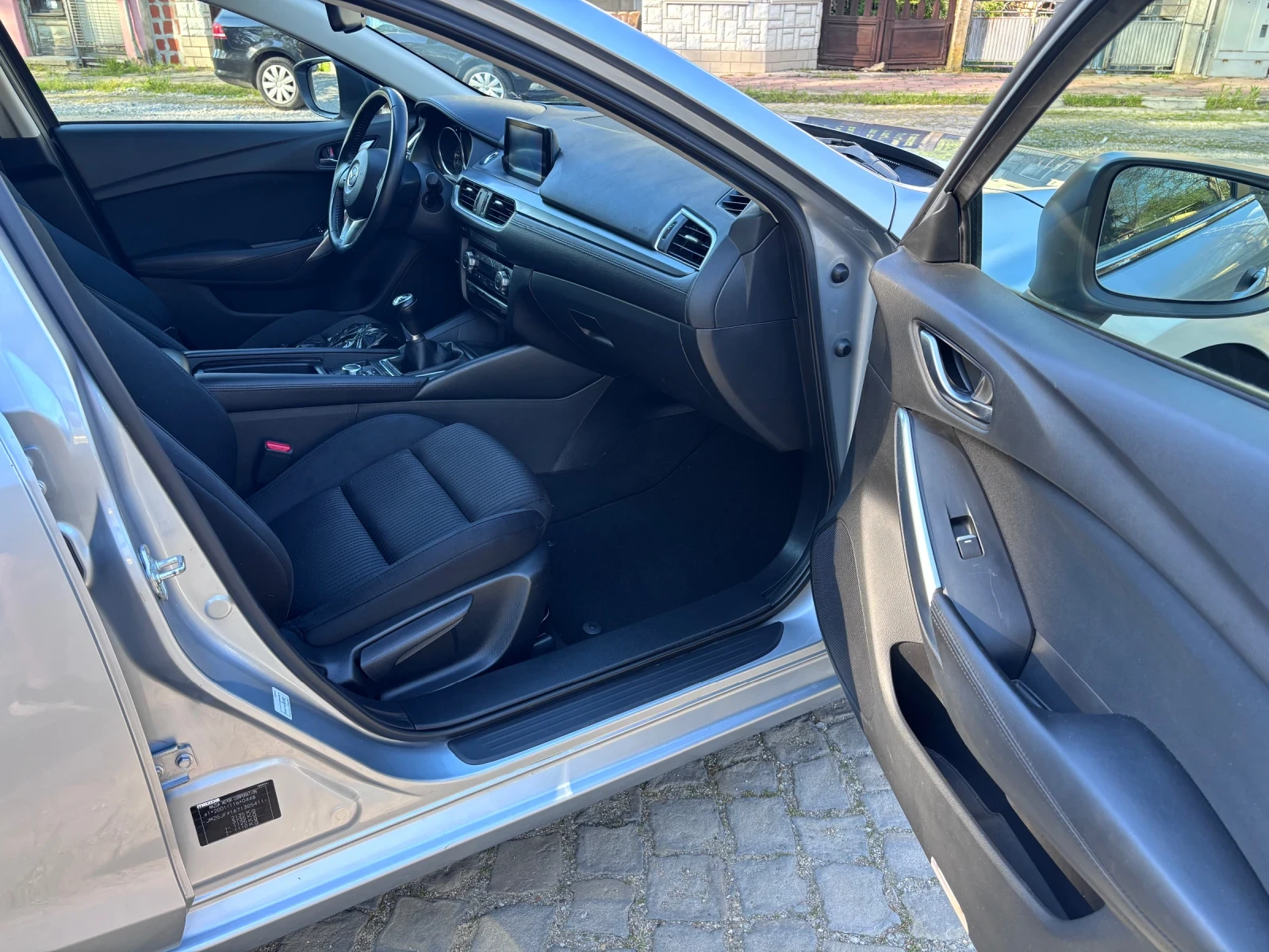 Mazda 6 2.2d, 4х4, снимка 10 - Автомобили и джипове - 55748384