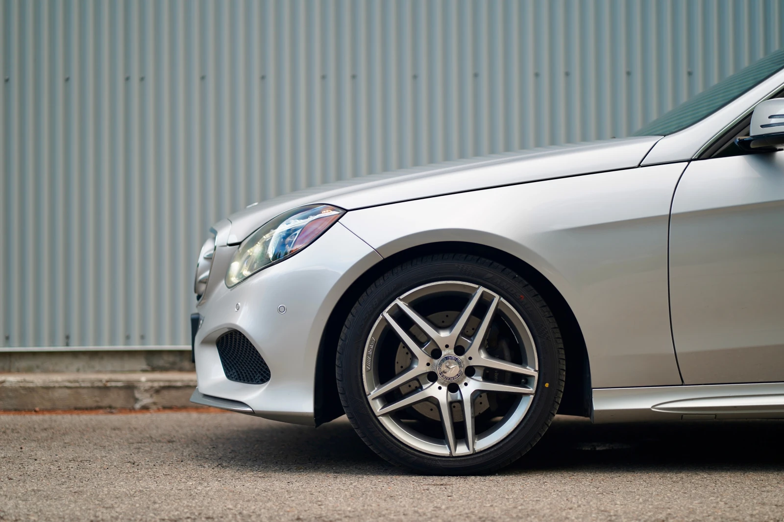 Mercedes-Benz E 400 КАМЕРА/CARFAX/АВТОКРЕДИТ , снимка 7 - Автомобили и джипове - 55830714