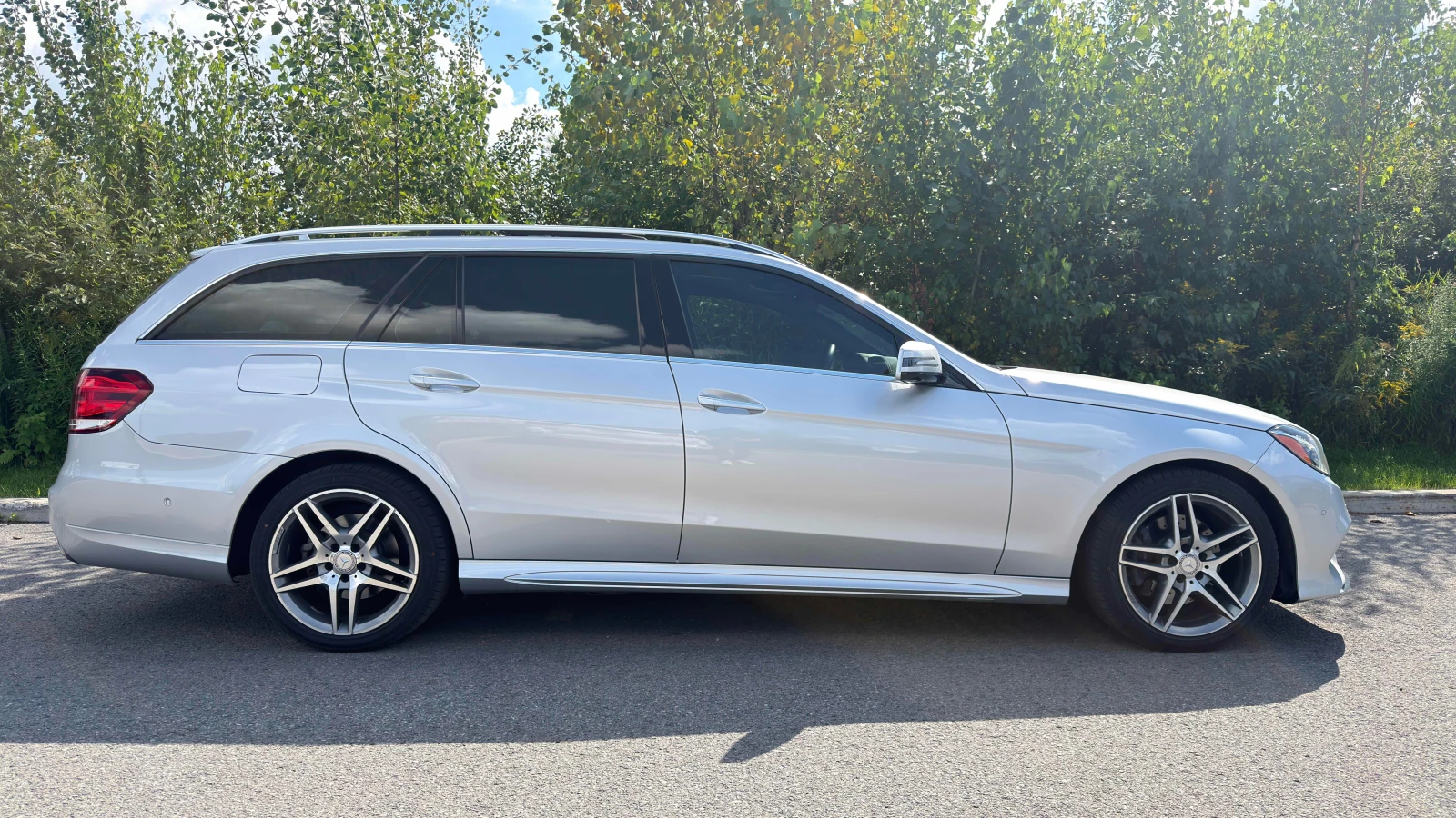 Mercedes-Benz E 400 КАМЕРА/CARFAX/АВТОКРЕДИТ , снимка 16 - Автомобили и джипове - 55830714