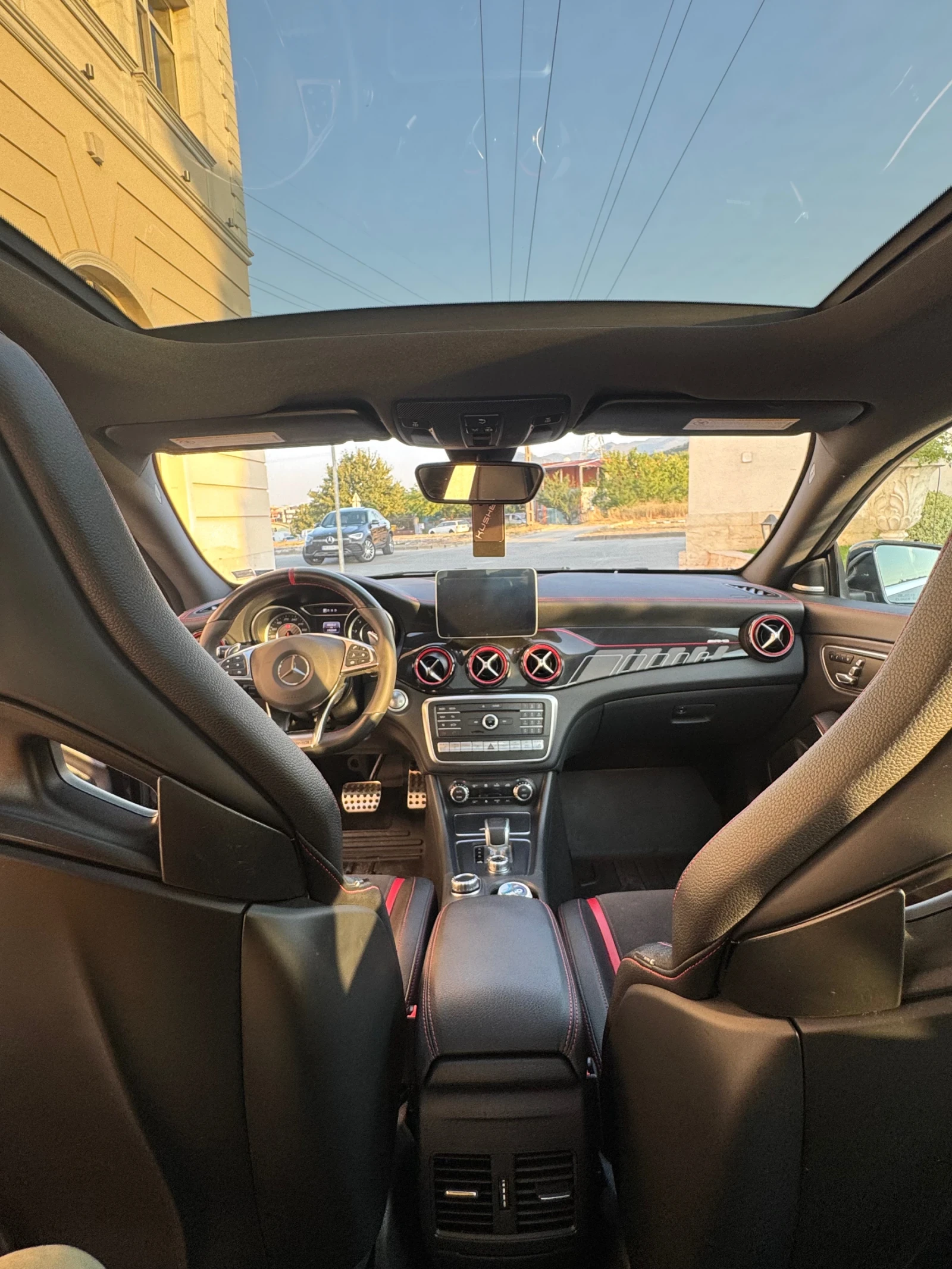 Mercedes-Benz CLA 45 AMG, снимка 10 - Автомобили и джипове - 55954892