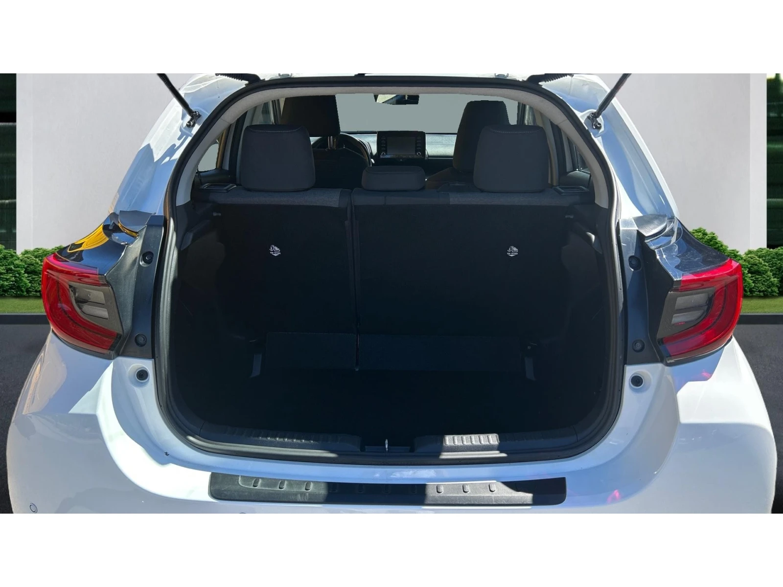 Toyota Yaris ������� ������ �� 200   | Mobile.bg � ����������� 10