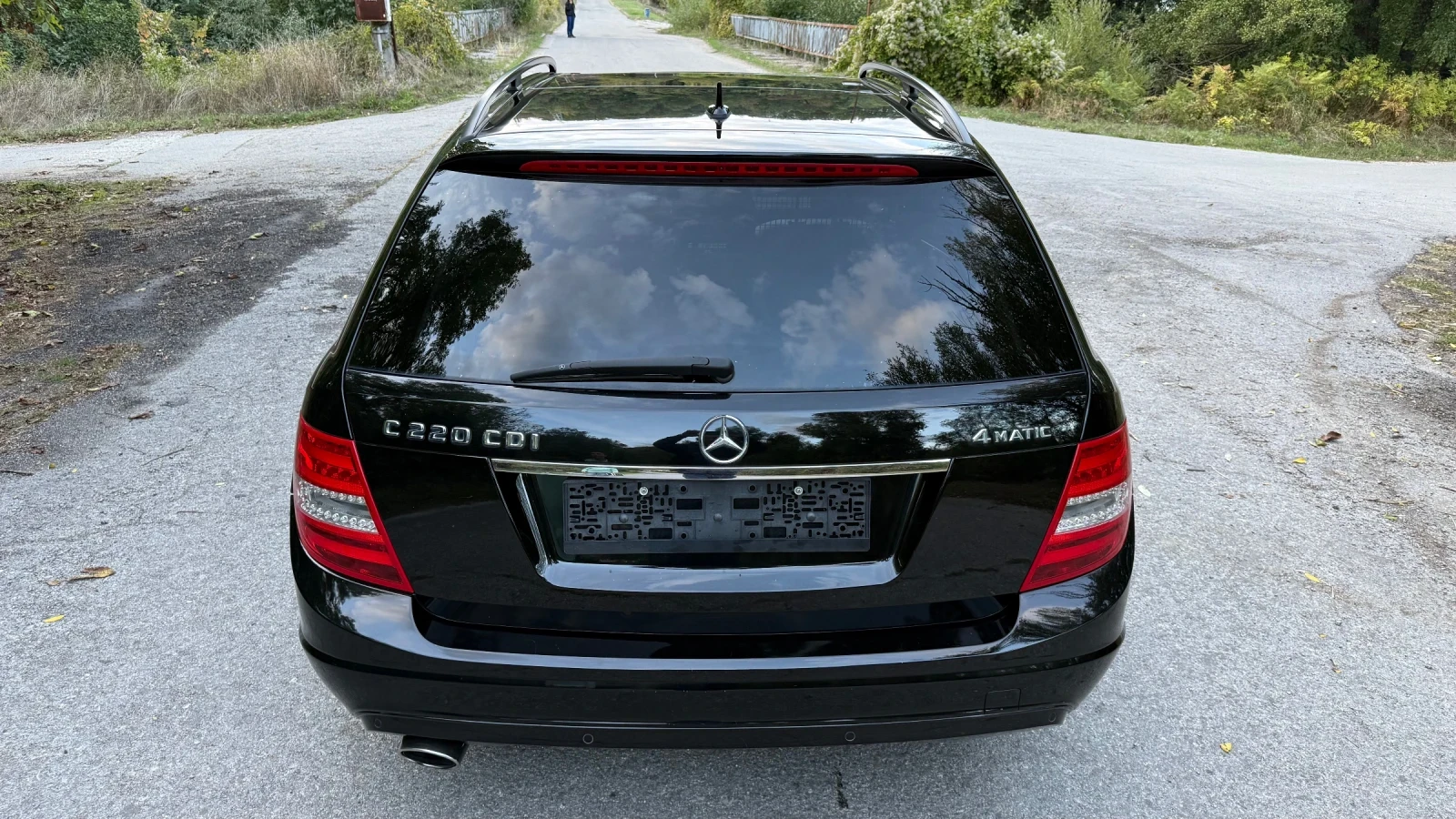 Mercedes-Benz C 220 4Matic!, снимка 6 - Автомобили и джипове - 56331484