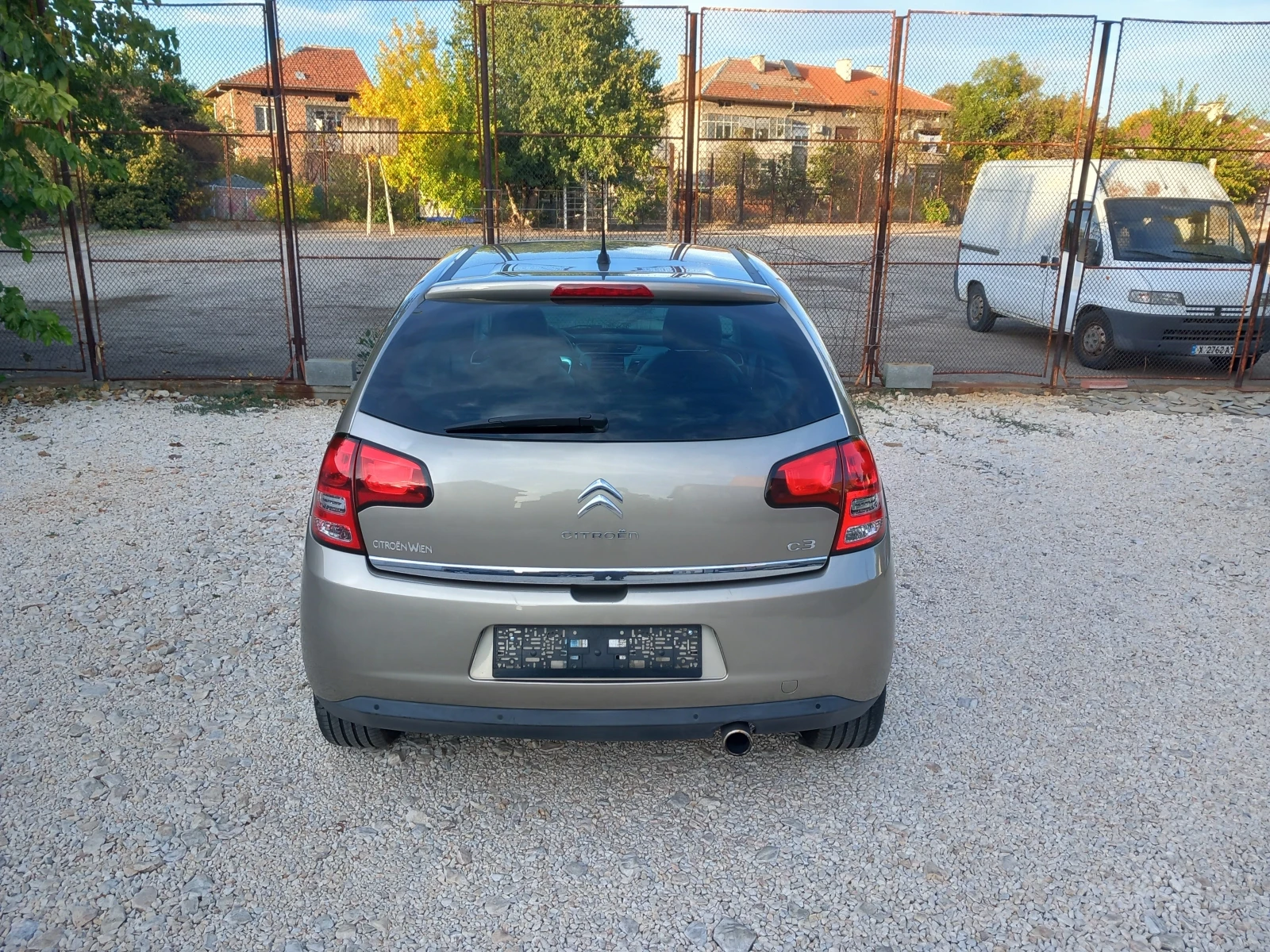 Citroen C3 1.6i ��������� Navi | Mobile.bg � ����������� 4