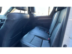Toyota Hilux 2.8D-4D Invincible JBL - 51640 € / 100999.06 лв. - 10542620 17