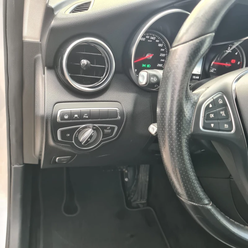 Mercedes-Benz GLC 220 CDI, снимка 4 - Автомобили и джипове - 48096925