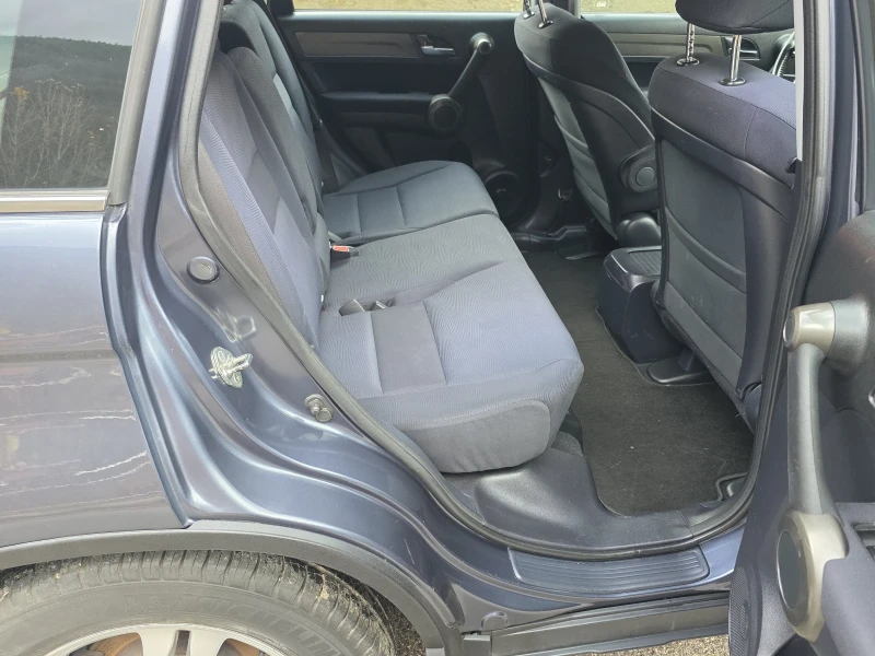 Honda Cr-v 2.2 i-DTEC Facelift Италия, снимка 13 - Автомобили и джипове - 52410864