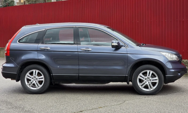 Honda Cr-v 2.2 i-DTEC Facelift Италия, снимка 4 - Автомобили и джипове - 52410864