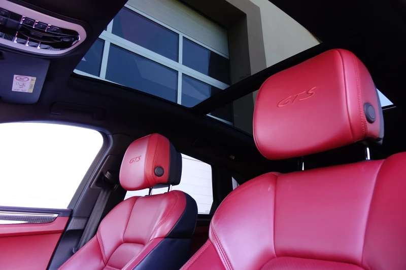 Porsche Macan GTS* HD MATRIX LIGTS* BOSE* PANO* , снимка 14 - Автомобили и джипове - 51793462