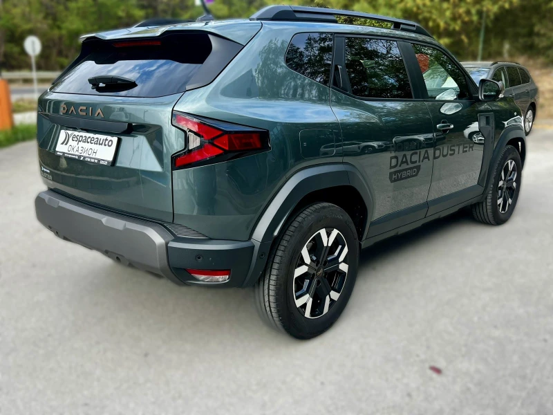 Dacia Duster 1.6 HYBRID / 140 к.с. / ГАРАНЦИЯ, снимка 4 - Автомобили и джипове - 51849596