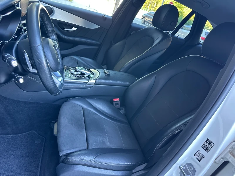 Mercedes-Benz GLC 250 AMG Line / Keyless / 4matic / 204hp, снимка 10 - Автомобили и джипове - 51943895