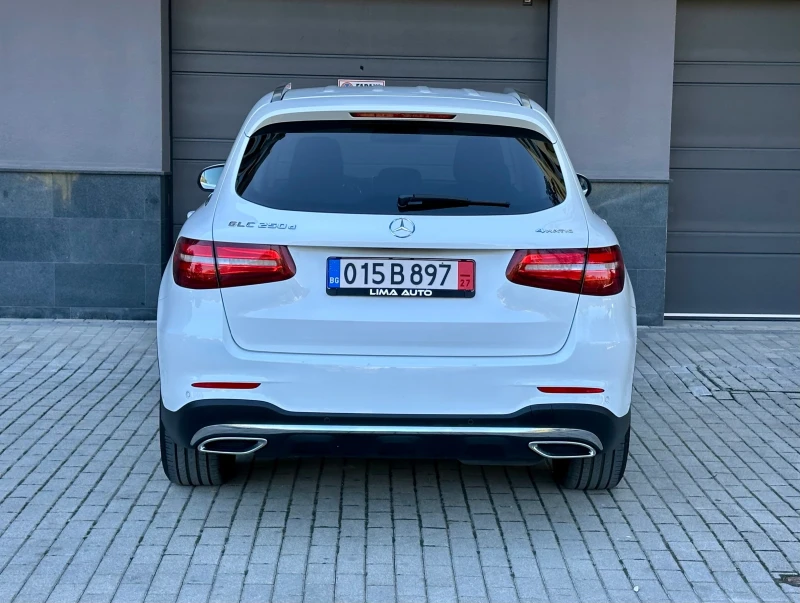 Mercedes-Benz GLC 250 AMG Line / Keyless / 4matic / 204hp, снимка 5 - Автомобили и джипове - 51943895