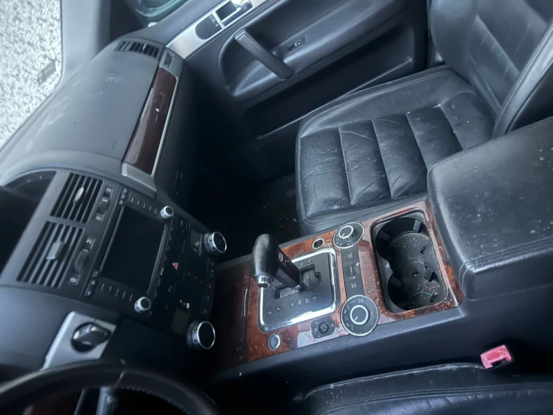 VW Touareg 3.0TDI тип мотор BKS, снимка 3 - Автомобили и джипове - 52233138