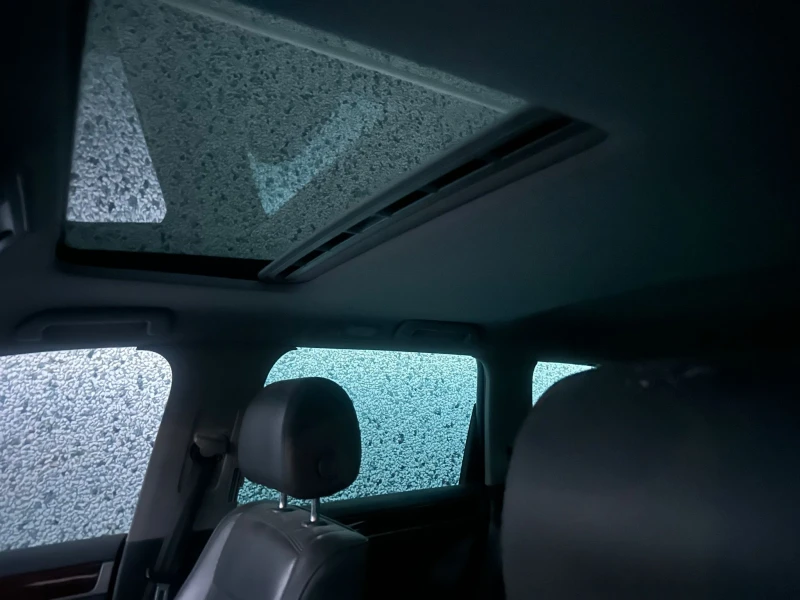 VW Touareg 3.0TDI тип мотор BKS, снимка 4 - Автомобили и джипове - 52233138