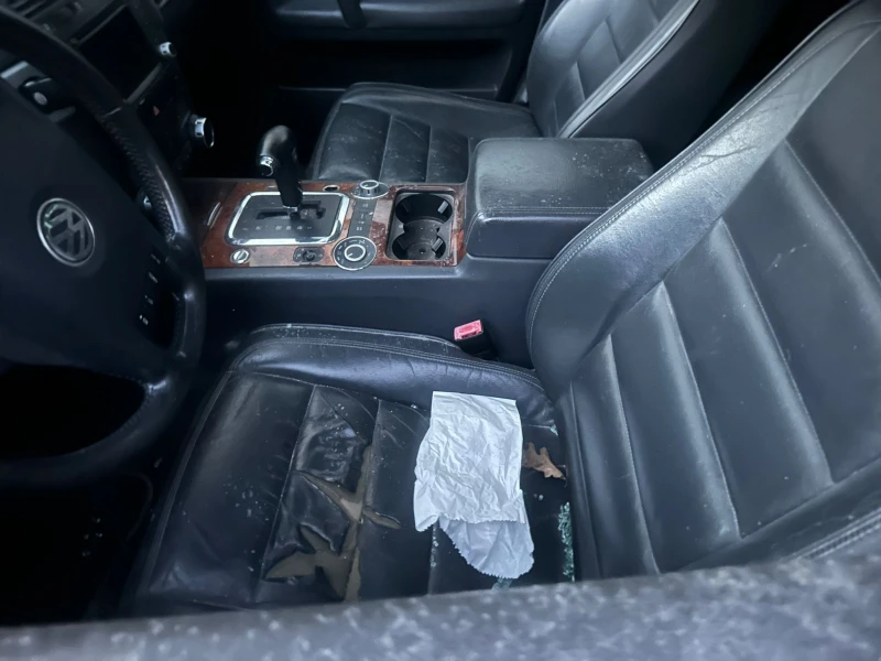 VW Touareg 3.0TDI тип мотор BKS, снимка 6 - Автомобили и джипове - 52233138