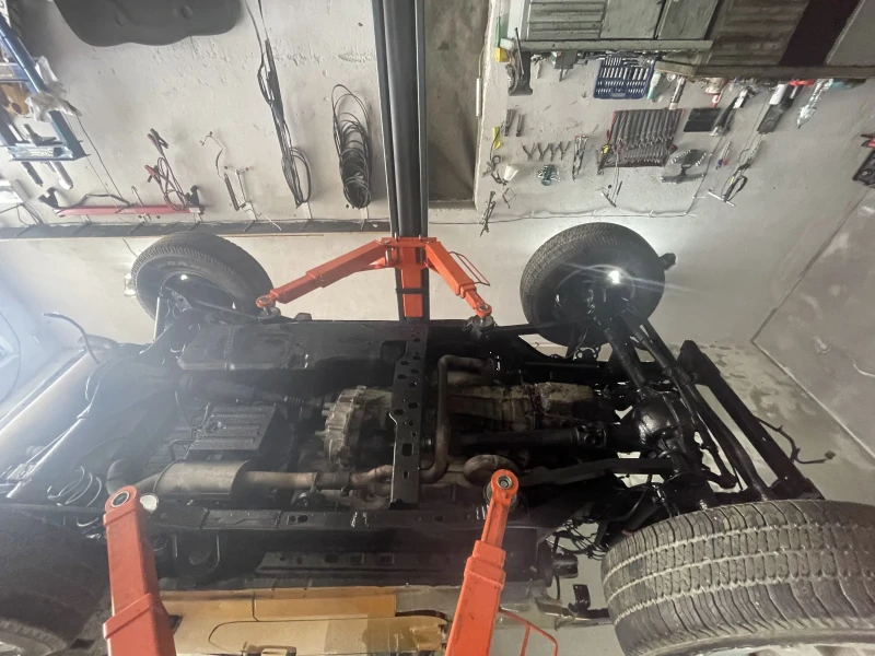 Jeep Wrangler 3.6V6/ръчка/къса база, снимка 2 - Автомобили и джипове - 52401388