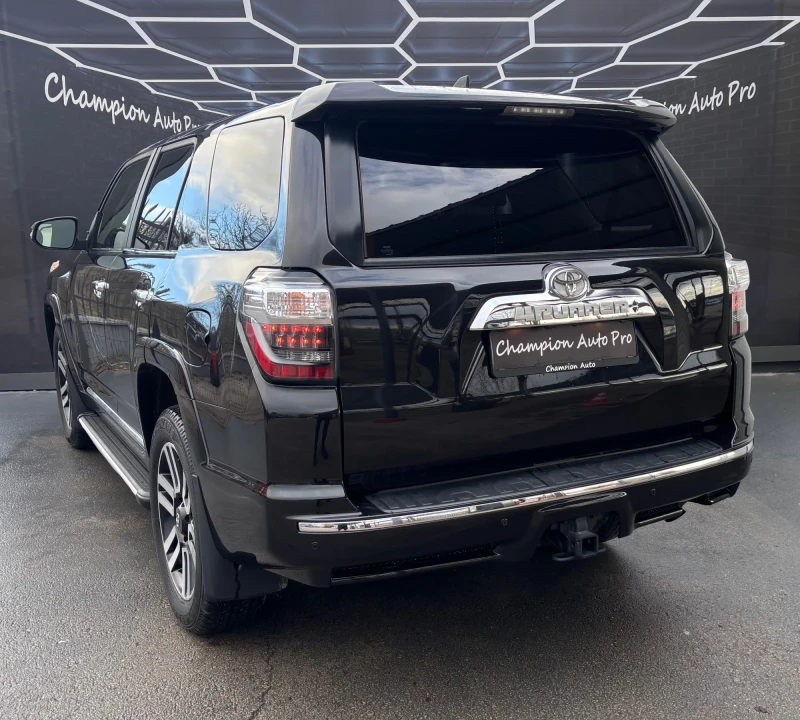 Toyota 4runner 7-Местен, снимка 4 - Автомобили и джипове - 52546559