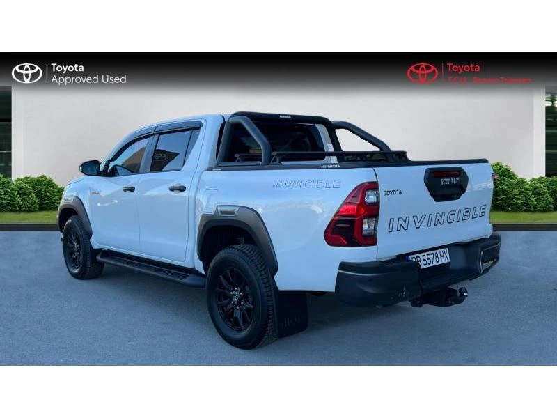 Toyota Hilux 2.8D-4D Invincible JBL, снимка 7 - Автомобили и джипове - 53004152